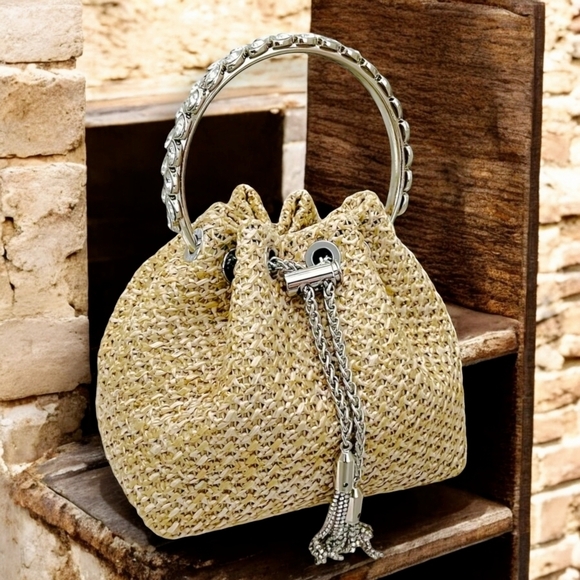 🆕️Boho Chic Straw Bucket Bag 👜✨ | Rhinestone Handle Chain Strap Trendy Stylish - Picture 10 of 17